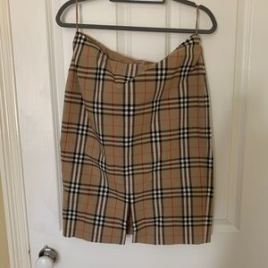 Burberry skirt